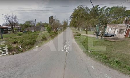Azcuénaga 3500: un hombre de 61 años fue emboscado por delincuentes en su casa del Barrio Pompeya.