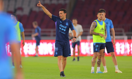 Con varios cambios, la Selección Argentina se mide ante Indonesia. Con varios cambios, la Selección Argentina se mide ante Indonesia.