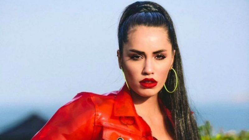 ¡Una bomba! El sensual vestido de Lali Espósito en los Latin Billboard 2019