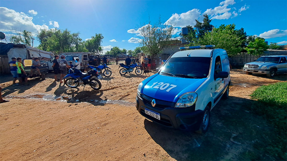 El joven de 18 años recibió un disparo de arma de fuego en su rostro y es lo que provoco el trágico hecho. El joven de 18 años recibió un disparo de arma de fuego en su rostro y es lo que provoco el trágico hecho.