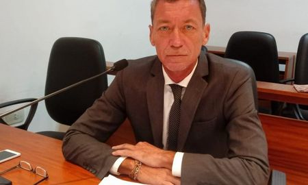 González fue apartado de su cargo e imputado por encubrir una red de juego clandestino González fue apartado de su cargo e imputado por encubrir una red de juego clandestino