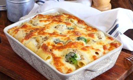 Con esta receta vas a lograr una cazuela de fideos cremosa, dorada y sabrosa, perfecta para una comida práctica y económica que rinde mucho y gusta a todos. Con esta receta vas a lograr una cazuela de fideos cremosa, dorada y sabrosa, perfecta para una comida práctica y económica que rinde mucho y gusta a todos.