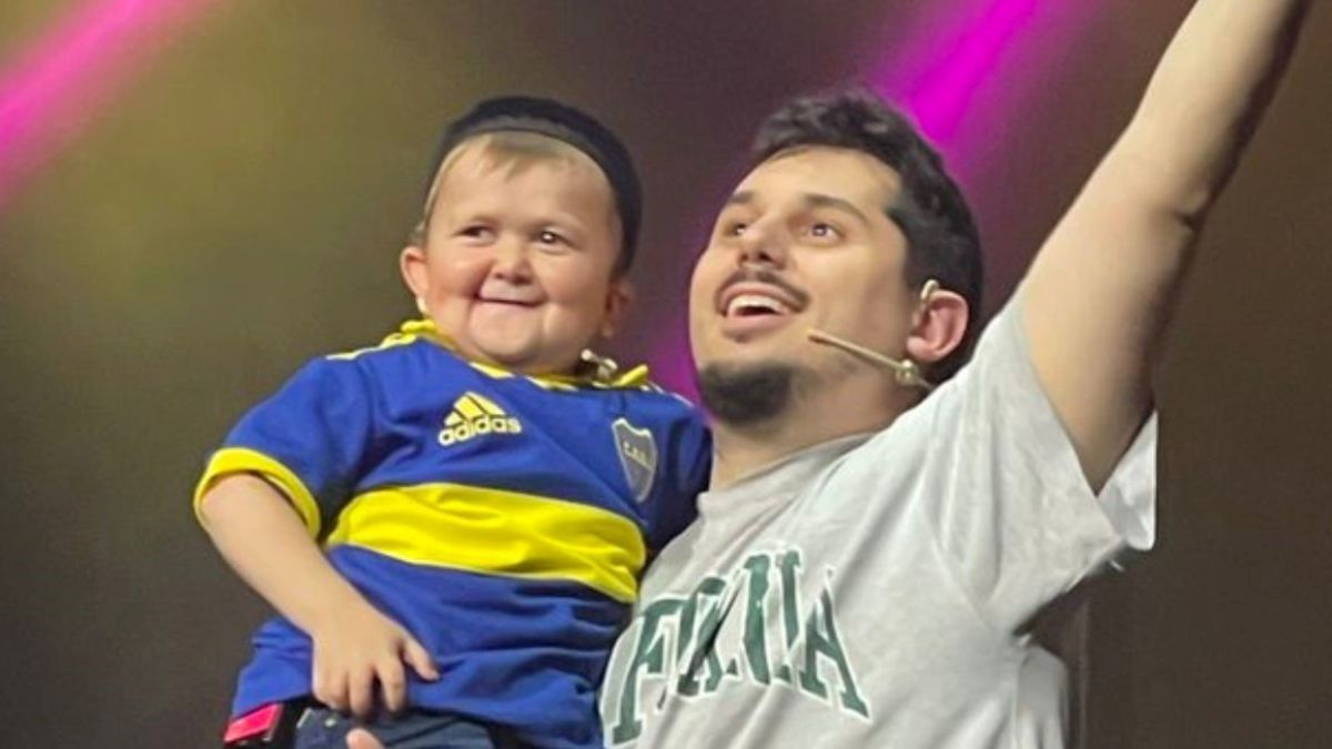 Hasbulla Magomedov factura cifras millonarias como la cara visible de la UFC en las redes sociales.