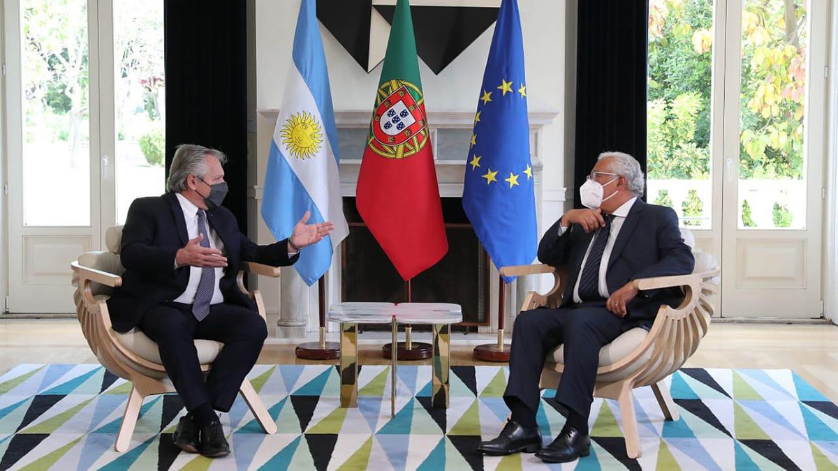 Fernández y Costa mantuvieron un encuentro en el Palacio Sao Bento de Lisboa