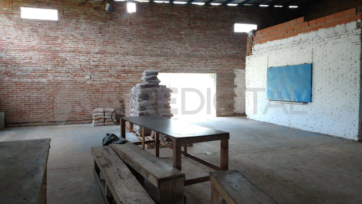 El presidente destacó que uno de los directivos, por seguridad, guardó su automóvil en el galpón y los ladrones que ingresaron se lo “barretearon” para sacarle la batería.