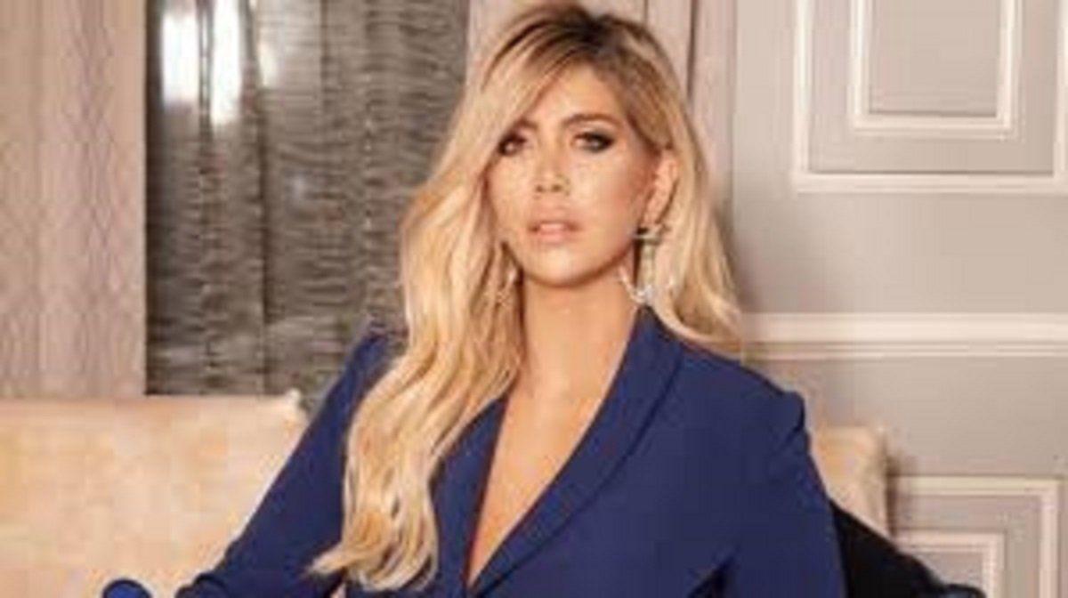 Wanda Nara cautivó a todos con un vestido súper ajustado.