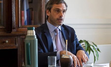 La dimisión fue presentada este jueves, ya que Michel se encontraba a cargo de la AFIP de manera interina. La dimisión fue presentada este jueves, ya que Michel se encontraba a cargo de la AFIP de manera interina.