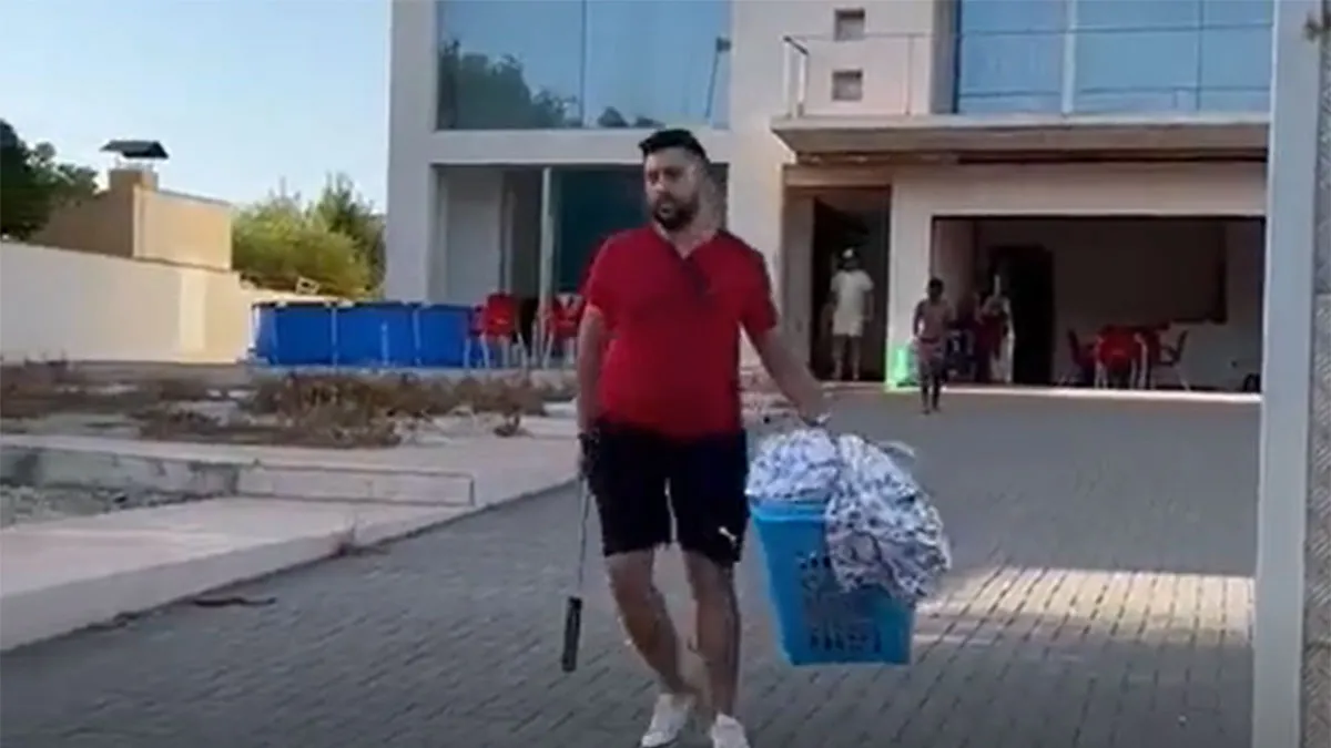 Con palos y con amigos, hizo justicia por mano propia y recupero su casa