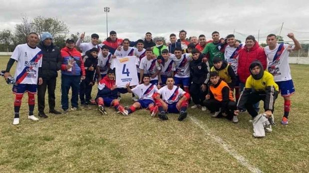Santa Fe FC sigue ganando, ahora ante Atenas en un duro juego por Liga Santafesina de Fútbol.