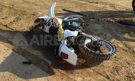 La motocicleta en la que circulaba el joven fallecido. La motocicleta en la que circulaba el joven fallecido.