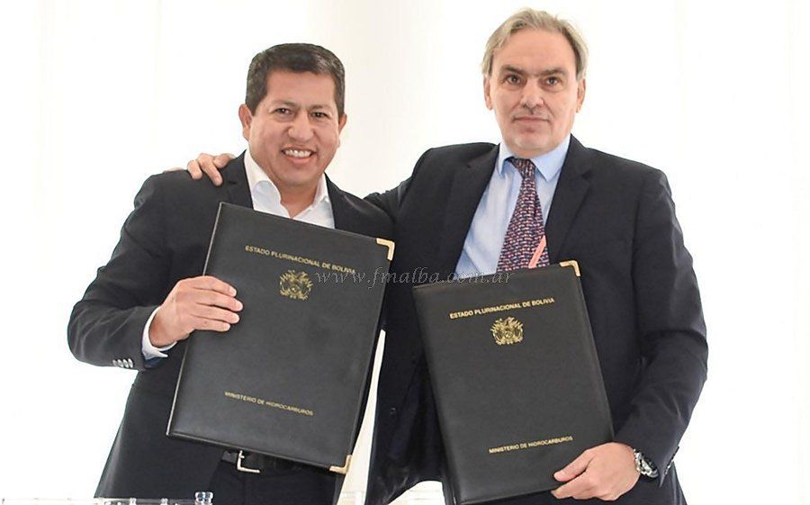 Bolivia pacta con Argentina para producir petróleo y exportar GNL