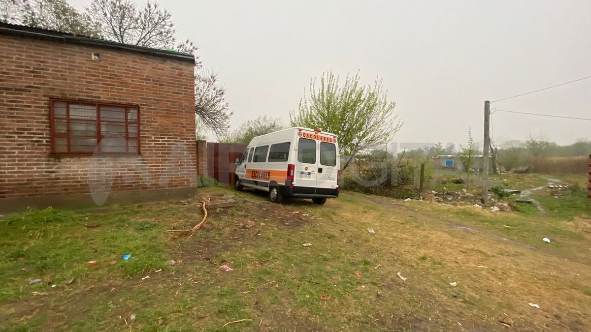 La combi robada fue luego abandonada en Varadero Sarsotti.