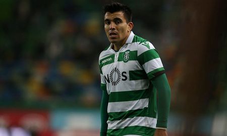 El Huevo Acuña fue puesto en venta por el Sporting Lisboa para reducir gastos. El Huevo Acuña fue puesto en venta por el Sporting Lisboa para reducir gastos.