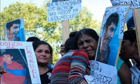 A Franco Casco lo mató la Policía de Rosario en 2014. Según la denuncia presentada, el organo que debía investigar a los policías, Asuntos Internos, pagó a un abogado para que los defendiera. A Franco Casco lo mató la Policía de Rosario en 2014. Según la denuncia presentada, el organo que debía investigar a los policías, Asuntos Internos, pagó a un abogado para que los defendiera.