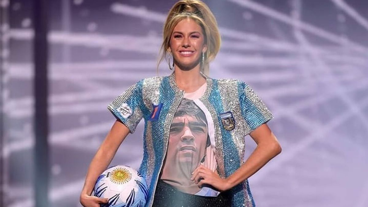 Homenajearon a Diego Maradona en el concurso Miss Universo