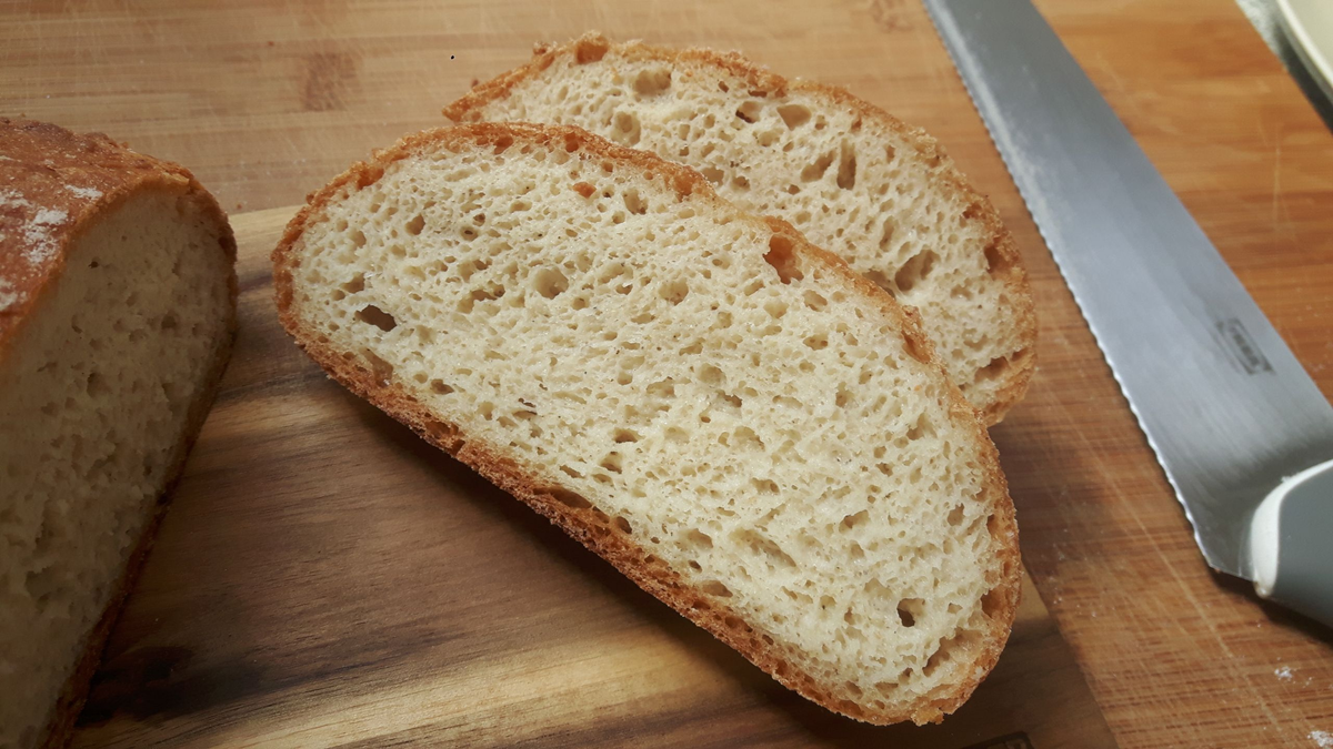 El pan casero sin gluten es delicioso y sencillo de preparar. El pan casero sin gluten es delicioso y sencillo de preparar.