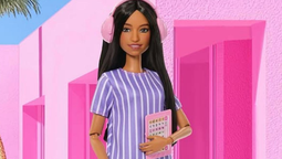 altText(Barbie autista: cómo es la nueva muñeca diseñada de Mattel)}