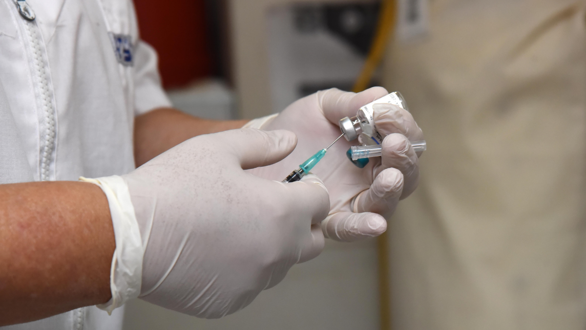 El Ministerio de Salud viene realizando diferentes encuentros para avanzar en la logística de aplicación de vacunas contra el Coronavirus.