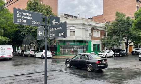 El delincuente subió hasta la planta alta y se desconoce cómo hizo. El delincuente subió hasta la planta alta y se desconoce cómo hizo.