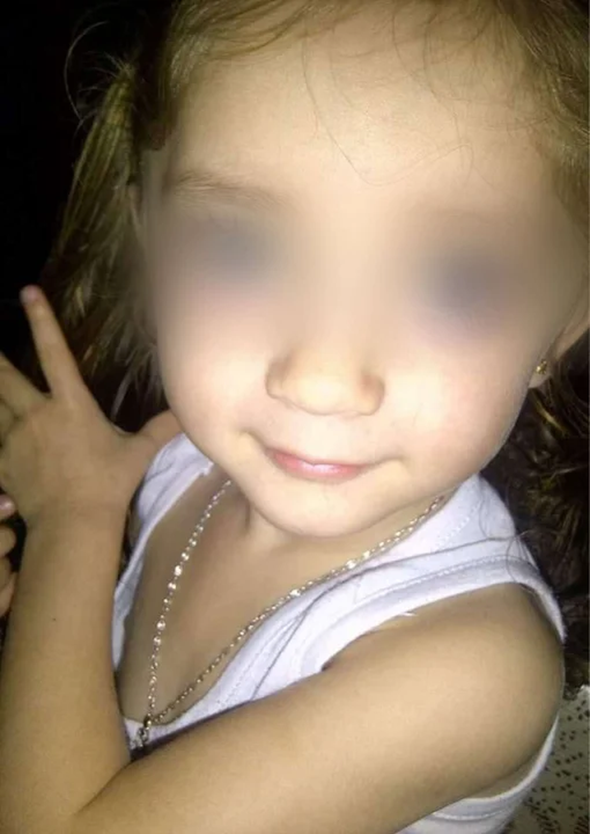 Laura Balbuena, madre de Karina, una nena de 10 años, denunció que su hija sufre episodios de bullying por sus compañeros en la Escuela 26.