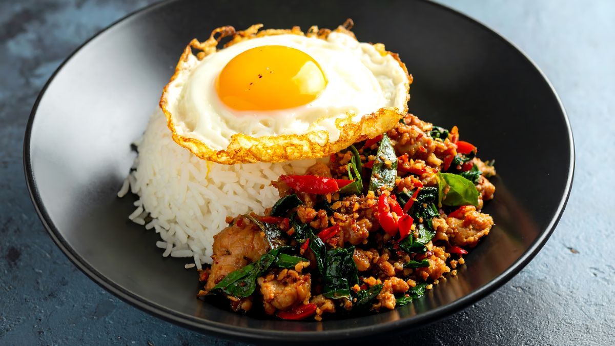 Salteado de arroz y verduras. Salteado de arroz y verduras.