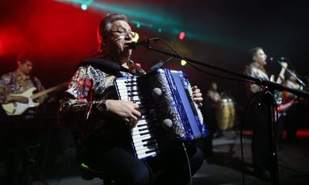 Los Palmeras tocaron en el marco de una fecha fundacional para Paraná: la conmemoración de los 209 años de su elevación a villa. Los Palmeras tocaron en el marco de una fecha fundacional para Paraná: la conmemoración de los 209 años de su elevación a villa.