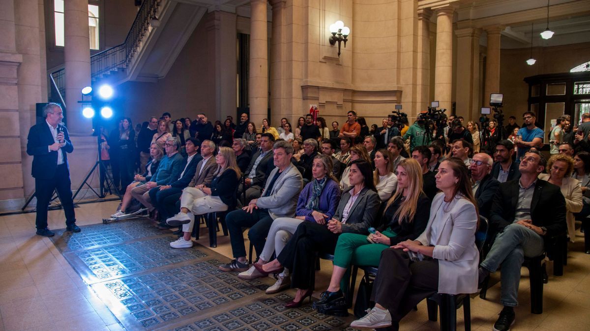 La actividad se desarrolló en el marco de una conferencia de prensa que tuvo lugar en el edificio de la ex Aduana (Urquiza 902). La actividad se desarrolló en el marco de una conferencia de prensa que tuvo lugar en el edificio de la ex Aduana (Urquiza 902).