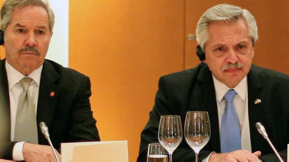 Argentina vuelve a fijar una postura polémica frente a Gobiernos cuestionados por la comunidad internacional.