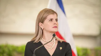 El Gobierno felicitó a la presidenta electa de Costa Rica y valoró 