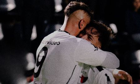 Colón y Mitre empataron 1 a 1 en Santa Fe. Colón y Mitre empataron 1 a 1 en Santa Fe.