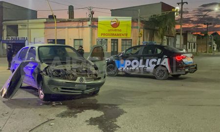 El accidente ocurrió en la intersección de Facundo Zuviría y Estanislao Zeballos, pasadas las 5 del miércoles. El accidente ocurrió en la intersección de Facundo Zuviría y Estanislao Zeballos, pasadas las 5 del miércoles.