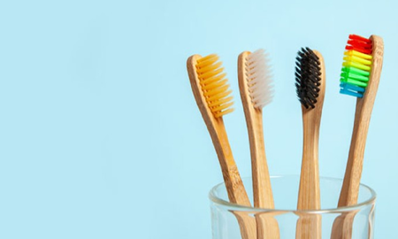 agua oxigenada para limpiar cepillos de dientes: ¿si o no? agua oxigenada para limpiar cepillos de dientes: ¿si o no?