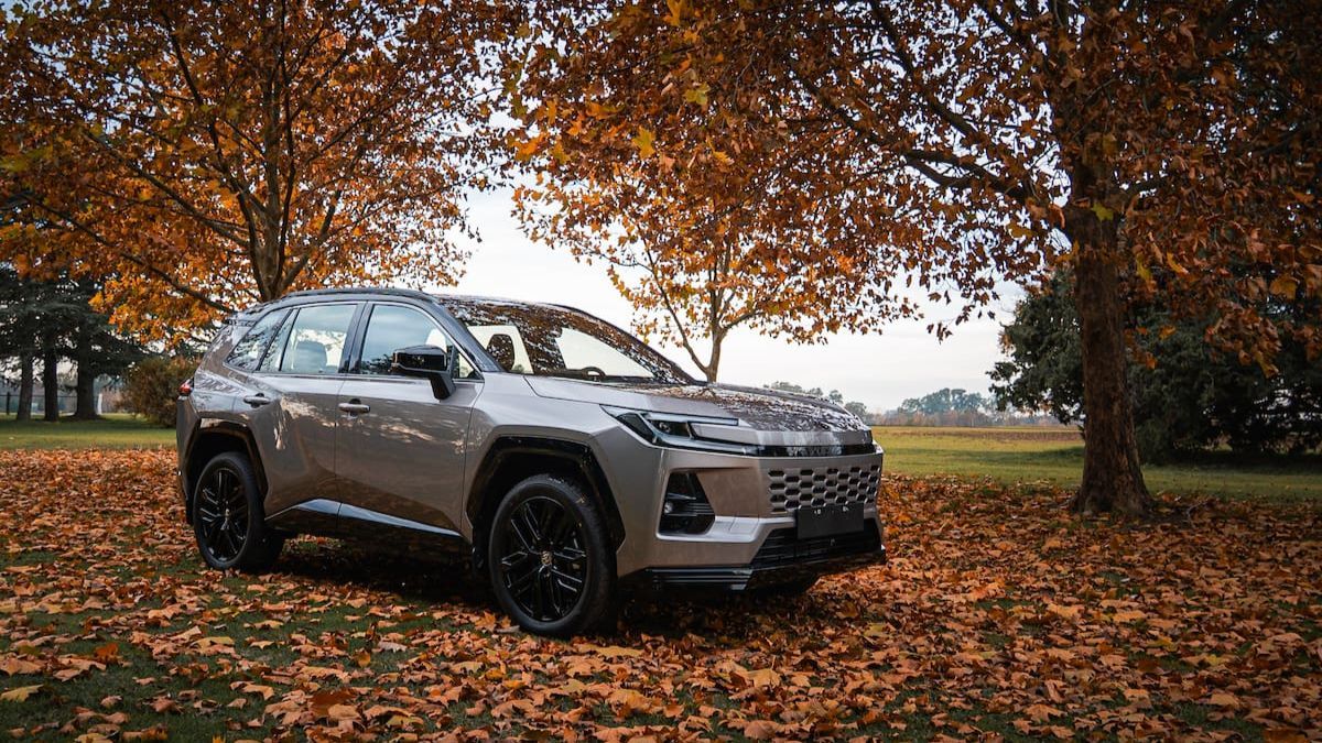 El SUV incorpora dos motores eléctricos y hasta 480 kilómetros de autonomía. El SUV incorpora dos motores eléctricos y hasta 480 kilómetros de autonomía.