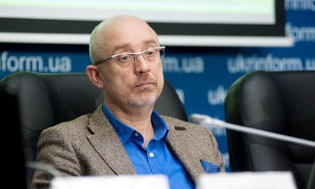 La guerra en Ucrania entra en una fase prolongada, aseguró este martes el ministro ucraniano de Defensa, Oleksiy Reznikov. La guerra en Ucrania entra en una fase prolongada, aseguró este martes el ministro ucraniano de Defensa, Oleksiy Reznikov.