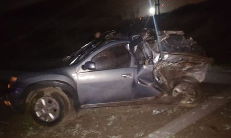 Ocurrió este martes por la noche en el kilómetro 127 de la Autopista Rosario - Santa Fe, a la altura de barrio Caima. Ocurrió este martes por la noche en el kilómetro 127 de la Autopista Rosario - Santa Fe, a la altura de barrio Caima.