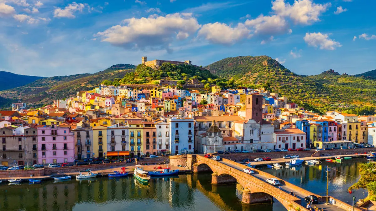 Ollolai, el pueblo de Italia que abre sus puertas a extranjeros. Ollolai, el pueblo de Italia que abre sus puertas a extranjeros.