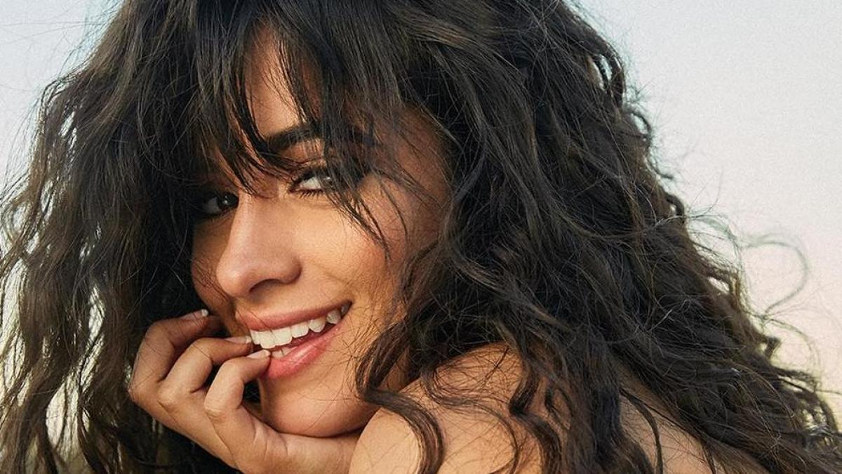 Camila Cabello estrena el corte bob desfilado que adelgaza el rostro