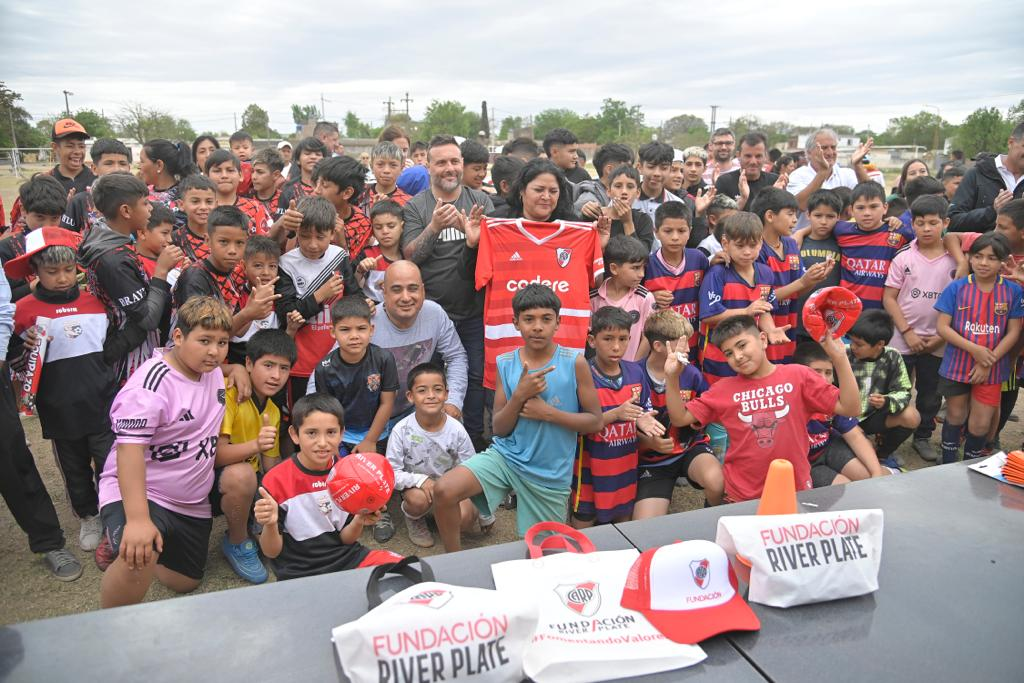 La Fundación River y la filial del Millonario en Santa Fe, presentes en barrio Yapeyú