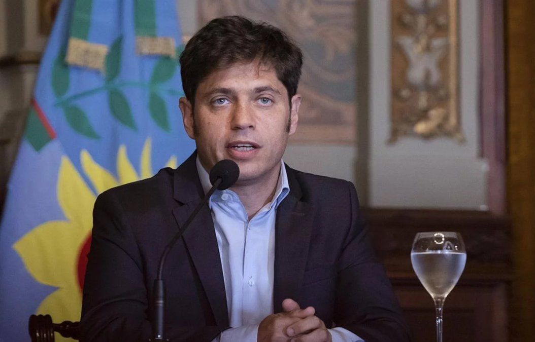 Axel Kicillof dijo que la oposición busca reescribir la historia de la deuda e indultar a Macri.