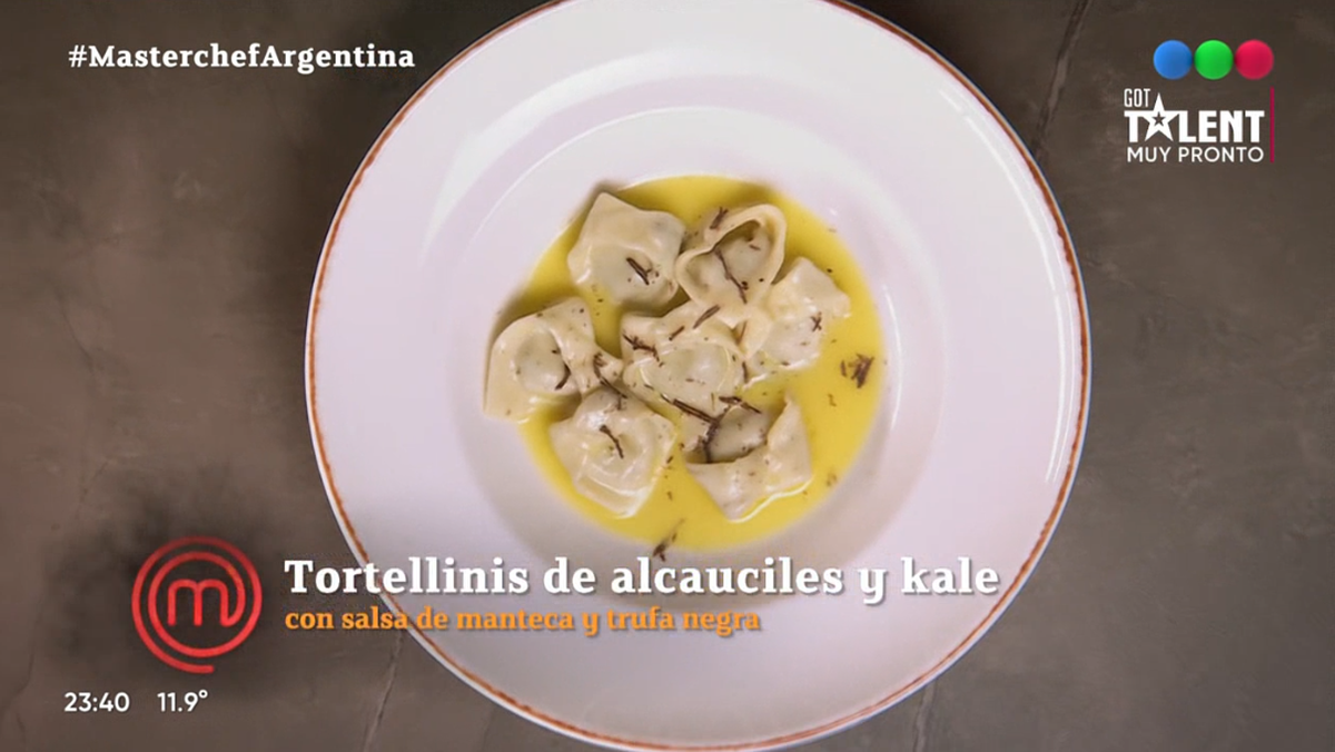 Estefanía y Rodrigo compitieron por un lugar en la final de MasterChef. Estefanía y Rodrigo compitieron por un lugar en la final de MasterChef.