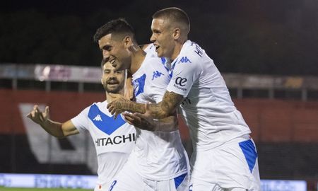 El Fortín venció a Newell´s en Rosario y se mete en la pelea por la Zona Complementación. El Fortín venció a Newell´s en Rosario y se mete en la pelea por la Zona Complementación.