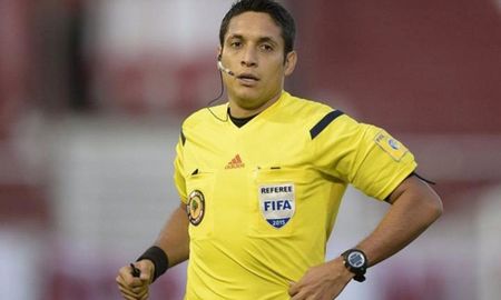 Jesús Valenzuela dirigirá la final de la Copa Sudamericana entre Lanús y Defensa y Justicia, este sábado 23 a las 17 de Argentina. Jesús Valenzuela dirigirá la final de la Copa Sudamericana entre Lanús y Defensa y Justicia, este sábado 23 a las 17 de Argentina.
