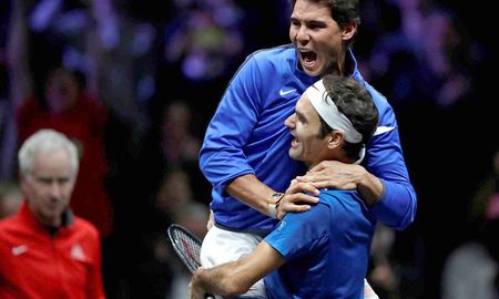 El último partido profesional de Federer será junto a Nadal, en el dobles de la Laver Cup. El último partido profesional de Federer será junto a Nadal, en el dobles de la Laver Cup.