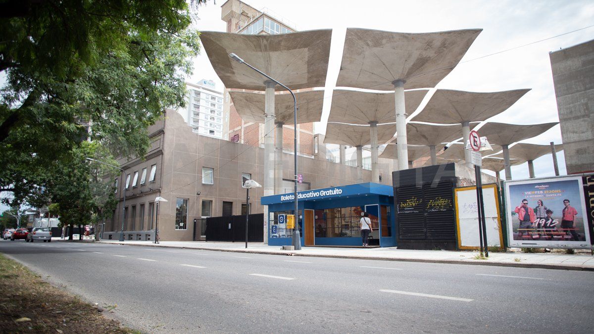 El kiosco del Boleto Educativo Gratuito fue instalado hace una semana