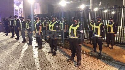 Megaoperativo: llaman a policías de otras localidades para evitar los festejos de Colón