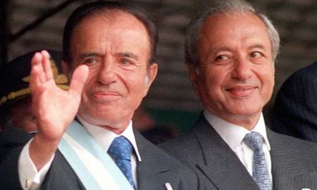 Carlos Menem, protagonista de la serie que generó controversia. Carlos Menem, protagonista de la serie que generó controversia.