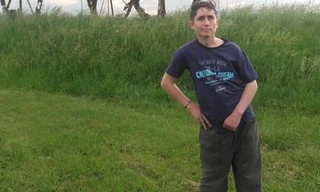 video: asi maltrataba un acompanante terapeutico a un joven discapacitado video: asi maltrataba un acompanante terapeutico a un joven discapacitado