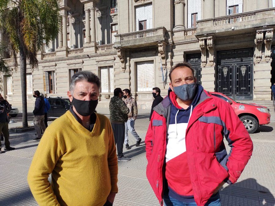 Carlos Pecorari, comerciante del rubro de la pesca y Maximiliano Saba, del rubro de las guarderías náuticas.