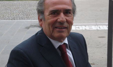 Ricardo Olivera es el presidente del PJ santafesino: El que pierda las Paso se tiene que sumar al proyecto de los ganadores, o los peronistas no habremos aprendido de nuestra historia en la provincia. Ricardo Olivera es el presidente del PJ santafesino: El que pierda las Paso se tiene que sumar al proyecto de los ganadores, o los peronistas no habremos aprendido de nuestra historia en la provincia.