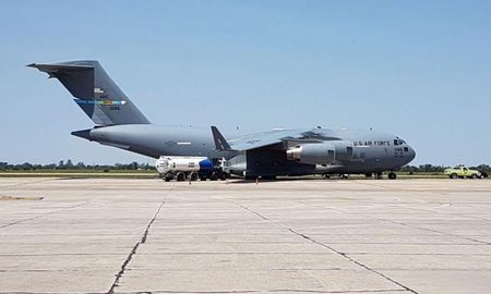 llego el avion norteamericano que ayudara en la busqueda del ara llego el avion norteamericano que ayudara en la busqueda del ara